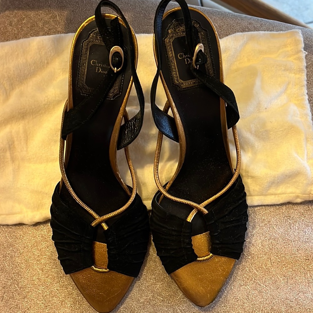Christian Dior sling-back heel